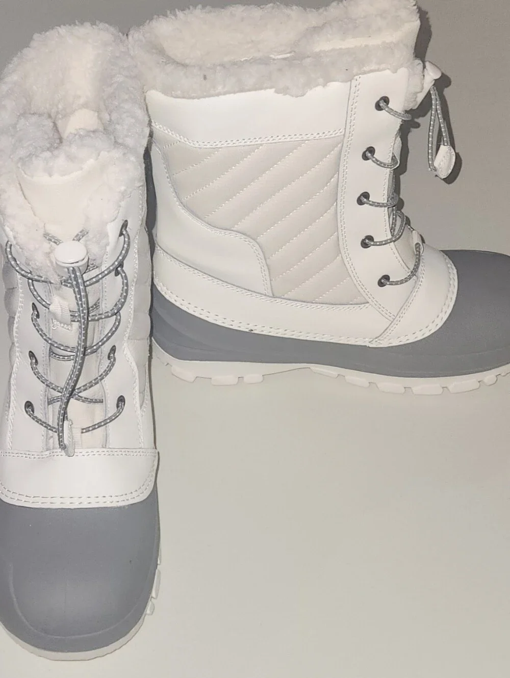 NEW All In Motion Girls' Skylar White Winter Boots Size 6 Big Girls